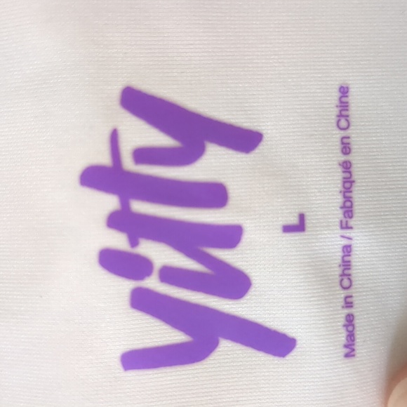 Yitty Crop top - Picture 4 of 4